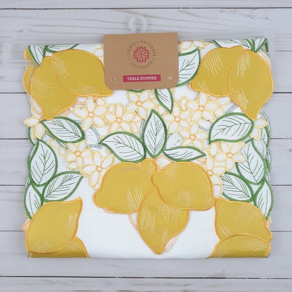 Other - Table Runner Lemon Floral Flowers Embroiderey Applique 13x70